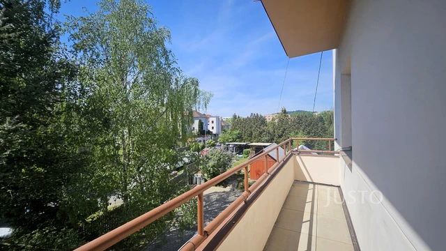 Prodej 3+1, 80 m² + balkón 5 m² + parkování