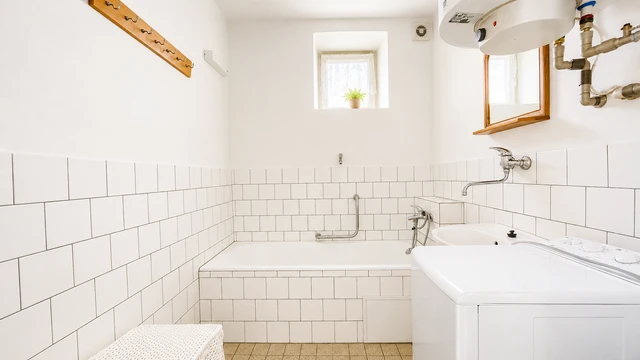Prodej rodinného domu 118 m² s pozemkem 2 258 m²
