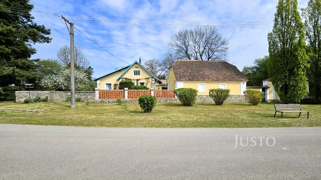 Prodej rodinného domu 118 m² s pozemkem 2 258 m²