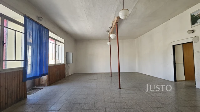 Prodej rodinného domu 180 m² s pozemkem 911 m²