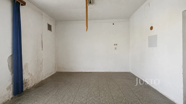 Prodej rodinného domu 180 m² s pozemkem 911 m²