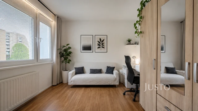 Prodej 3+1, 74 m² + balkón + jídelna, Strakonice - Sídliště 1. máje