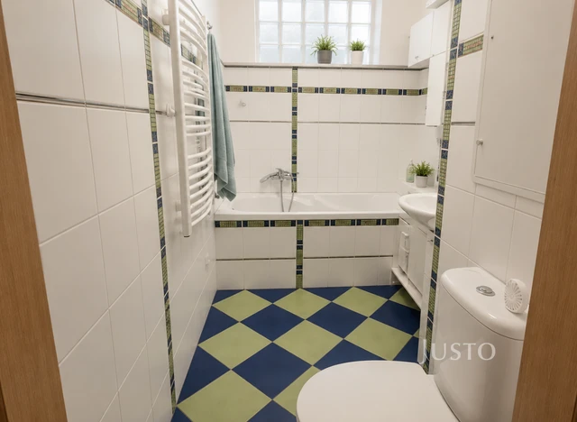 Prodej 3+1, 74 m² + balkón + jídelna, Strakonice - Sídliště 1. máje