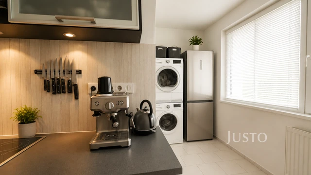 Prodej 3+1, 74 m² + balkón + jídelna, Strakonice - Sídliště 1. máje