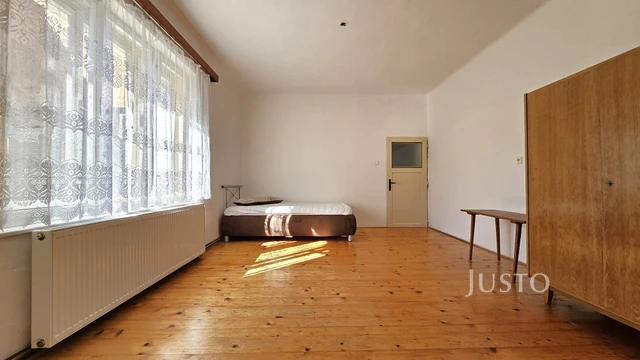 Prodej rodinného domu 156 m² s pozemkem 443 m²