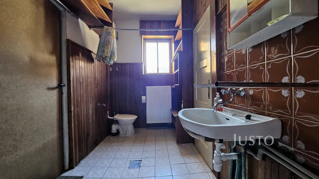 Prodej rodinného domu 156 m² s pozemkem 443 m²