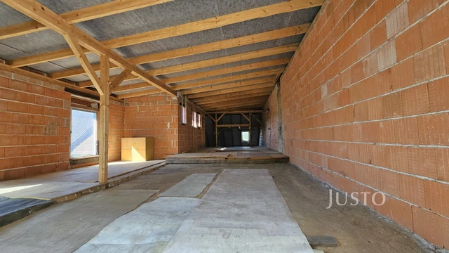 Prodej rodinného domu 156 m² s pozemkem 443 m²