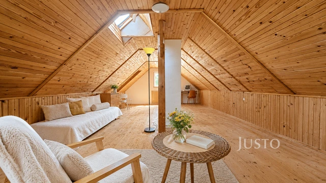 Prodej rodinného domu 100 m² s pozemkem 426 m² + terasa
