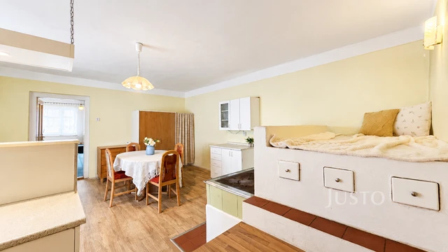 Prodej rodinného domu 156 m² s pozemkem 459 m²
