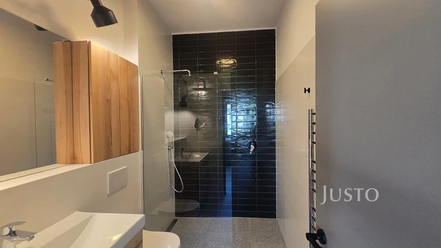 Pronájem 4+kk 85 m² + zahrada + terasa + parkování