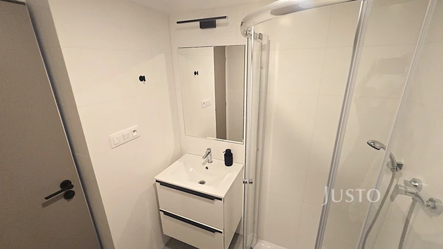 Pronájem 4+kk 85 m² + zahrada + terasa + parkování