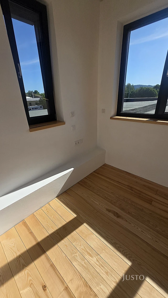 Pronájem 4+kk 85 m² + zahrada + terasa + parkování