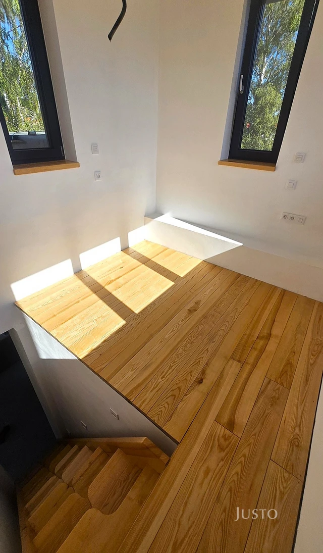 Pronájem 4+kk 85 m² + zahrada + terasa + parkování