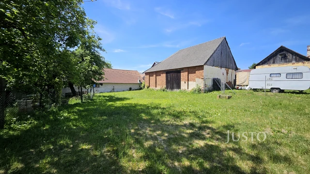 Prodej rodinného domu 174 m² s pozemkem 963 m²
