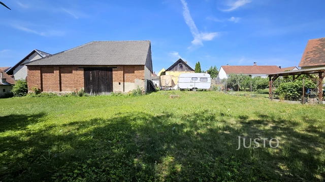 Prodej rodinného domu 174 m² s pozemkem 963 m²