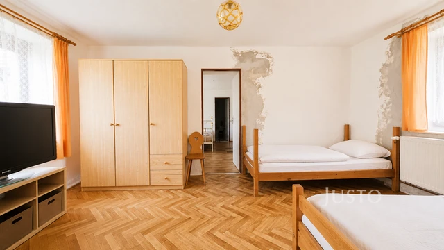Prodej rodinného domu 174 m² s pozemkem 963 m²
