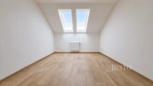 Prodej rodinného domu 174 m² s pozemkem 197 m² + terasa