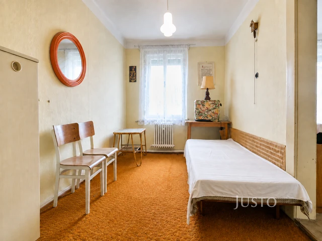 Prodej rodinného domu 514 m² s pozemkem 5 451 m²