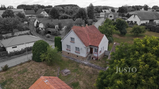 Prodej rodinného domu 514 m² s pozemkem 5 451 m²
