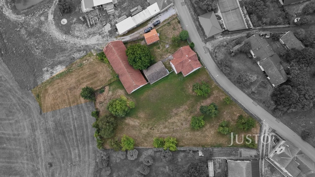 Prodej rodinného domu 514 m² s pozemkem 5 451 m²