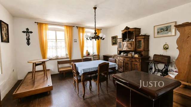 Prodej rodinného domu 120 m² s pozemkem 1 199 m²