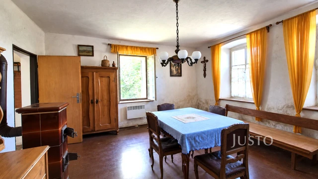 Prodej rodinného domu 120 m² s pozemkem 1 199 m²