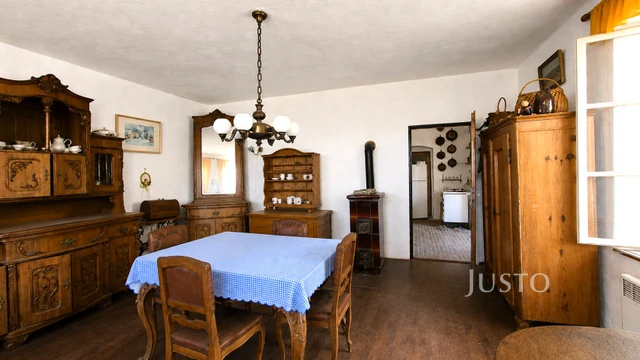 Prodej rodinného domu 120 m² s pozemkem 1 199 m²