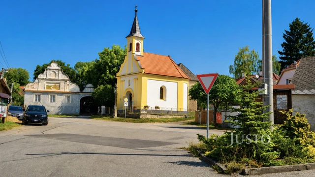 Prodej rodinného domu 120 m² s pozemkem 1 199 m²