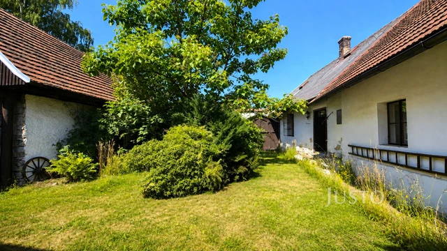 Prodej rodinného domu 120 m² s pozemkem 1 199 m²