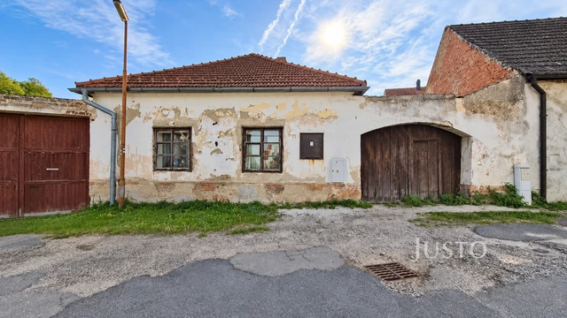 Prodej rodinného domu 70 m² s pozemkem 150 m²
