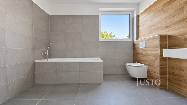 Prodej rodinného domu 174 m² s pozemkem 527 m² + terasa