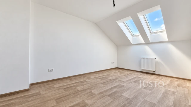 Prodej rodinného domu 174 m² s pozemkem 527 m² + terasa