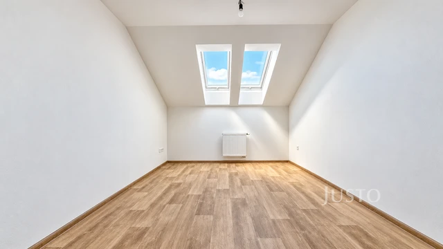 Prodej rodinného domu 174 m² s pozemkem 527 m² + terasa