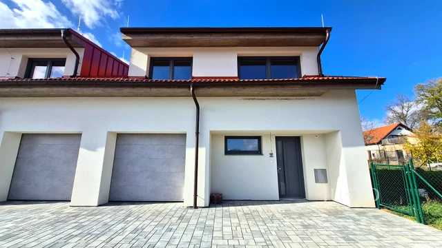Prodej rodinného domu 174 m² s pozemkem 527 m² + terasa