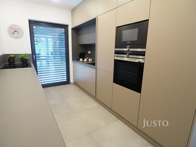 Prodej rodinného domu 173 m² s pozemkem 465 m² + terasa