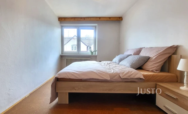 Prodej rodinného domu 231 m² s pozemkem 335 m²