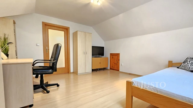 Prodej rodinného domu 131 m² s pozemkem 538 m² + terasa 22 m²