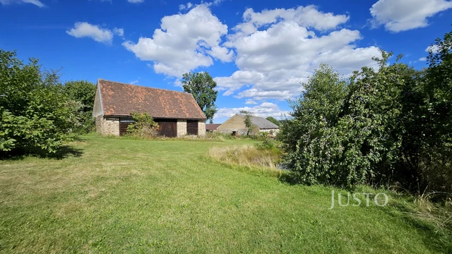 Prodej rodinného domu 120 m² s pozemkem 3564 m²