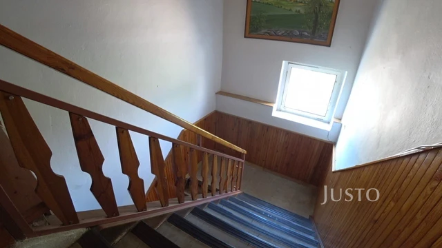 Prodej rodinného domu 231 m² s pozemkem 335 m²
