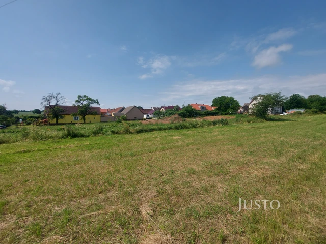 Prodej pozemku 2918 m²