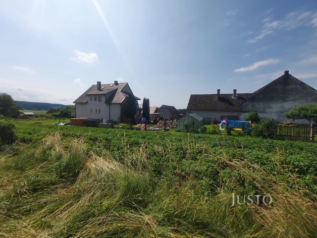 Prodej pozemku 2918 m²