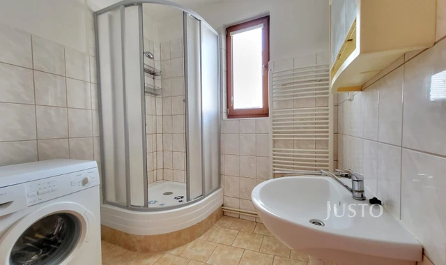 Prodej rodinného domu 267 m² s pozemkem 520 m² + terasa 20 m²