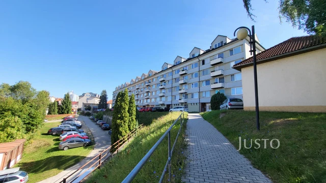 Prodej 3+1 63 m² + parkování