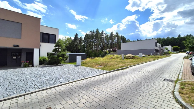 Prodej rodinného domu 173 m² s pozemkem 465 m² + terasa