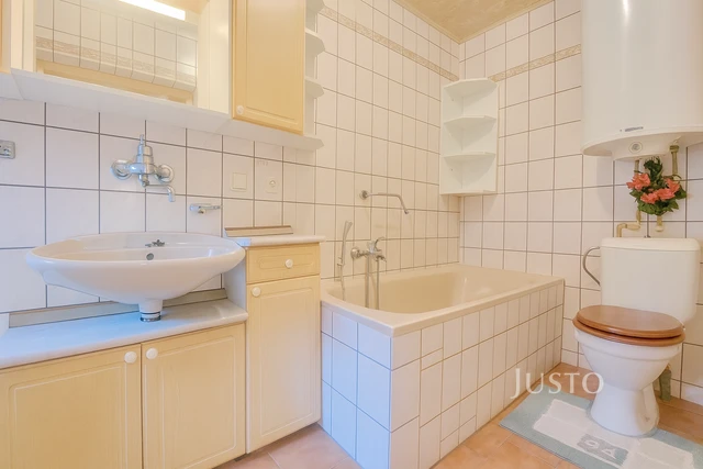 Prodej rodinného domu 61 m² s pozemkem 512 m²