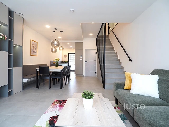 Prodej rodinného domu 173 m² s pozemkem 465 m² + terasa