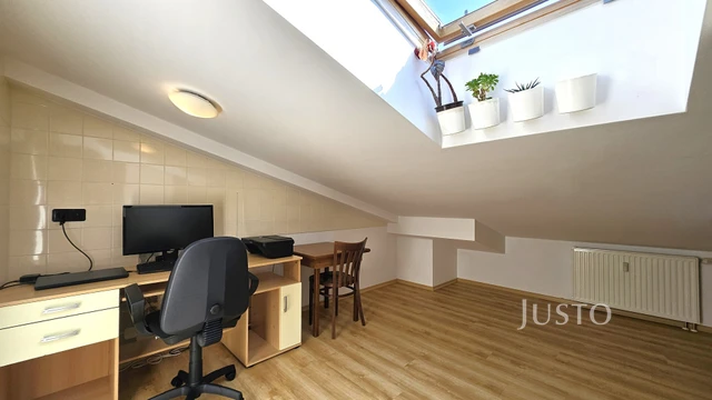 Prodej 3+kk 117 m² + garáž