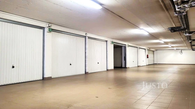 Pronájem garáže 16 m², v centru města, Písek - Gregorova