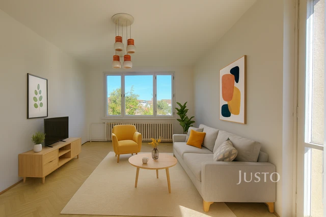 Prodej 3+1 90 m² + balkón 3 m² + parkování