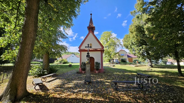 Prodej rodinného domu 120 m² s pozemkem 3564 m²